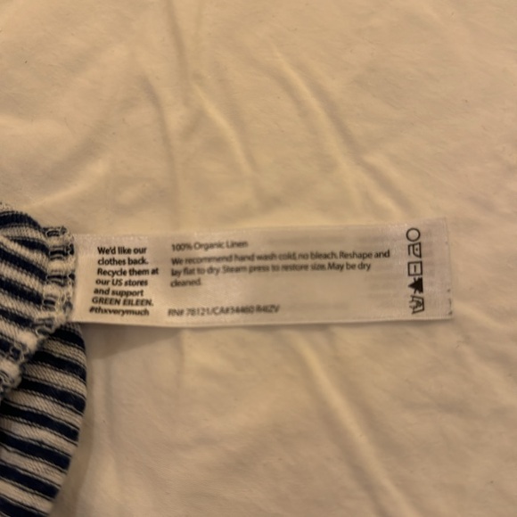 Eileen Fisher Loose linen tank blue stripes - Picture 5 of 5